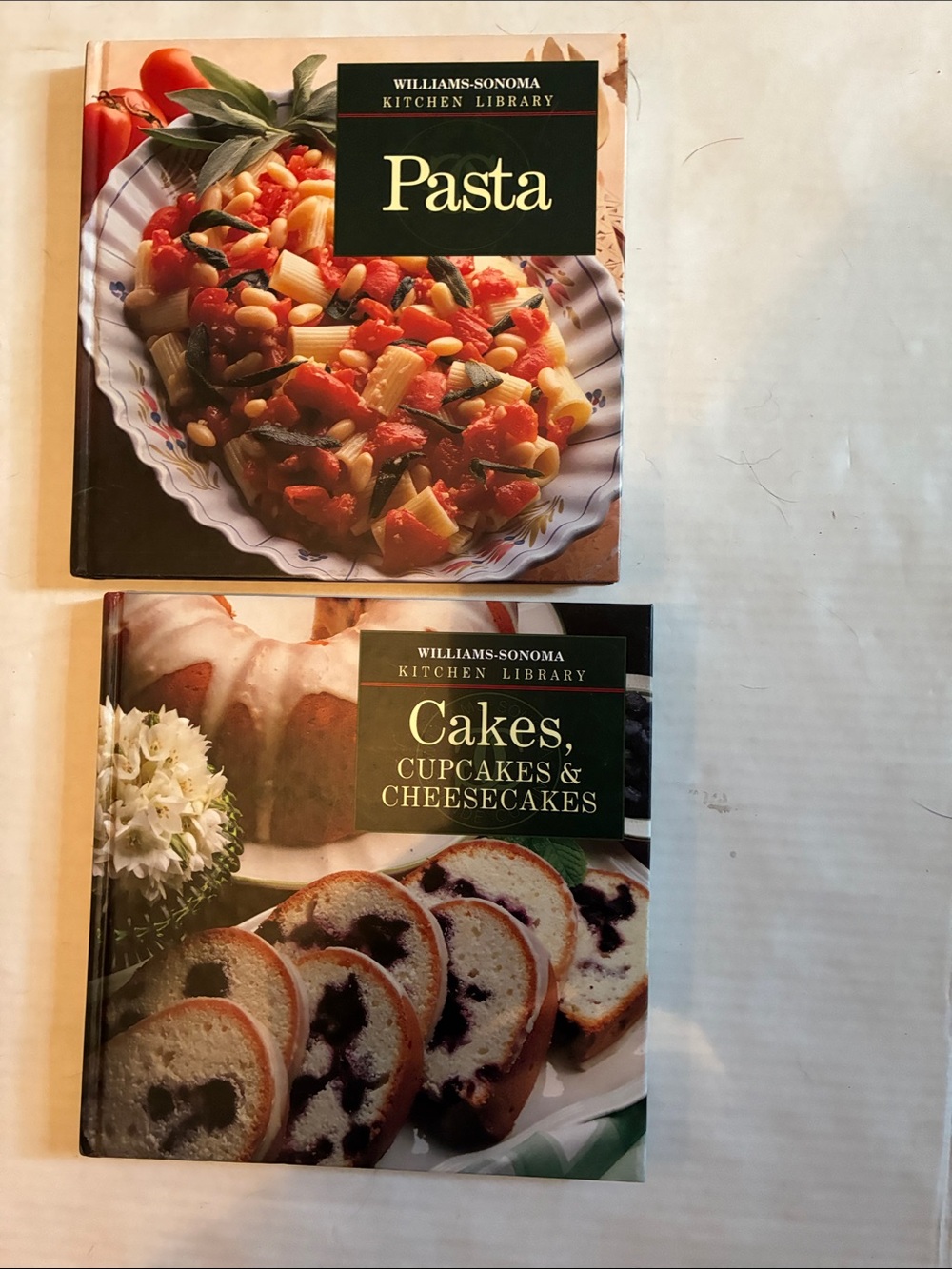 Williams Sonoma Pasta & Cakes Cookbooks Pasta Comprehensive Guide